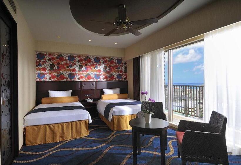 Номер Superior, Loisir Spa Tower Naha