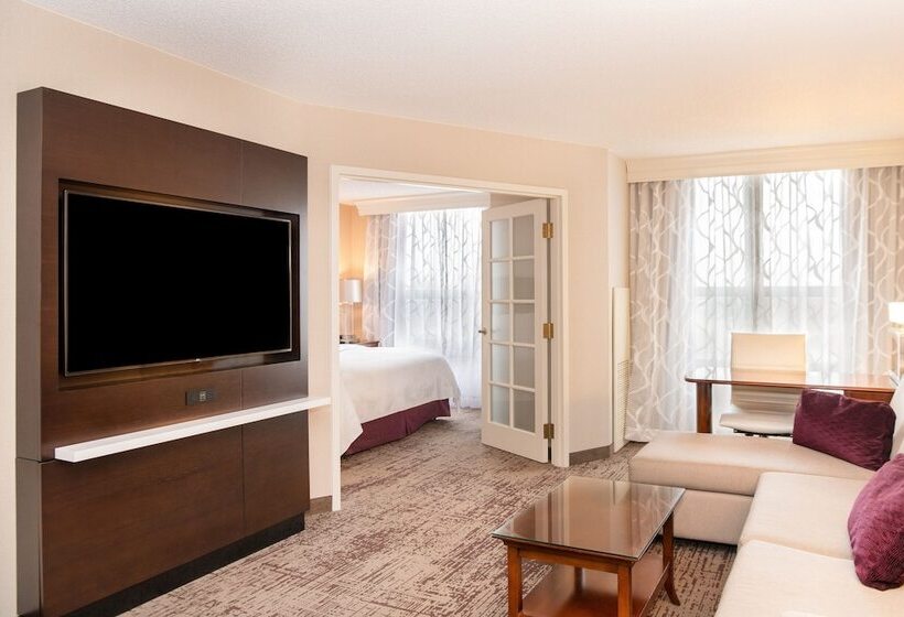 이그제큐티브 스위트, Chicago Marriott Suites Deerfield