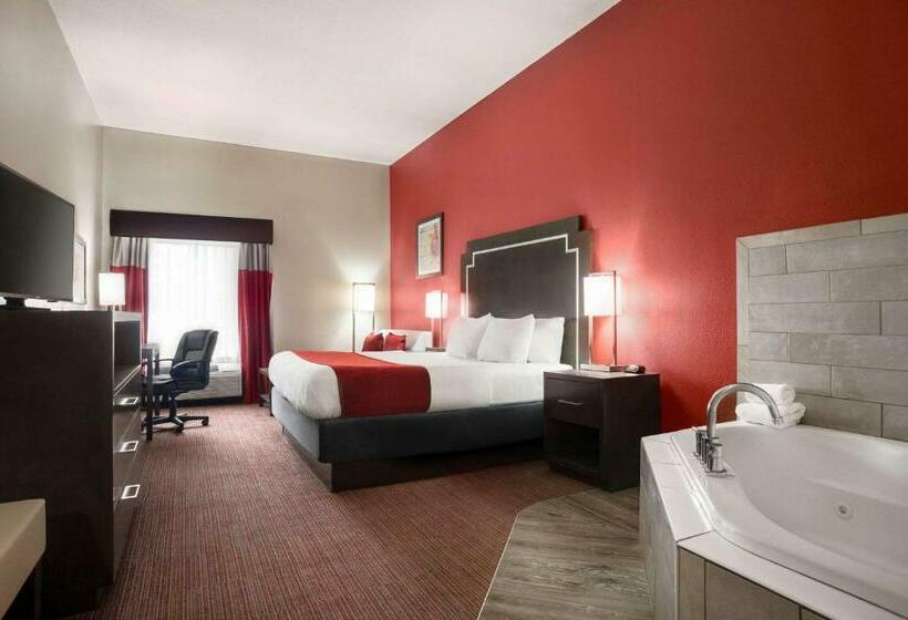 带大床的标准工作室, Days Inn & Suites By Wyndham Murfreesboro