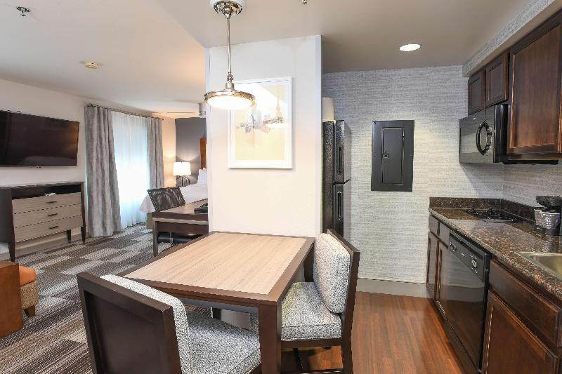 Студио Стандарт Кровать Кинг, Homewood Suites Cincinnati Airport