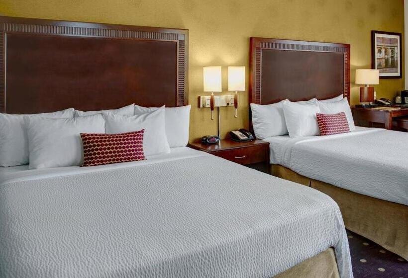 Quarto Estandar, Courtyard Kansas City Country Club Plaza