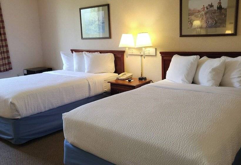스탠다드 룸 더블 침대 2개, Magnuson Hotel West Liberty