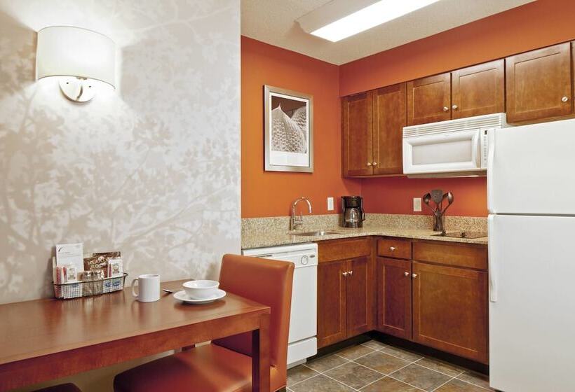 침실 2개 스위트, Residence Inn Boston Norwood