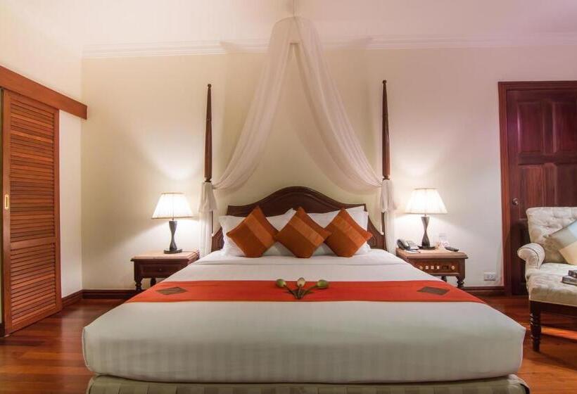 디럭스 룸 가든 전망, Palace Residence & Villa Siem Reap