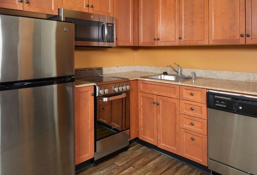 Люкс, Towneplace Suites By Marriott Ontario Airport