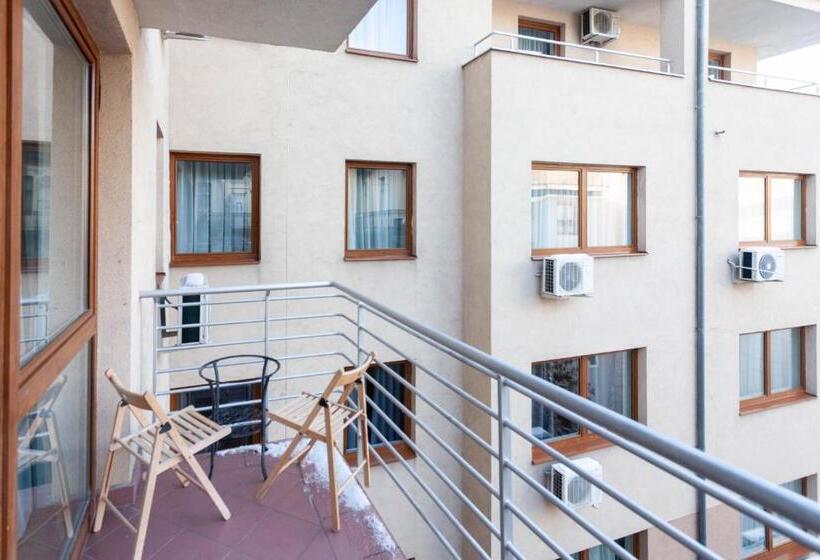 Апартаменты Deluxe 1 Спальня, Corvin Plaza Apartments & Suites