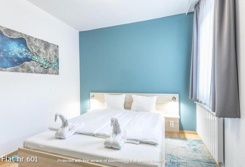 Апартаменты Deluxe 1 Спальня, Corvin Plaza Apartments & Suites