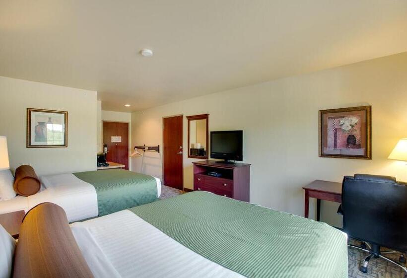 Номер Стандарт, Cobblestone Inn & Suites  Clintonville