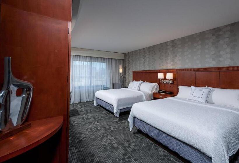 Номер Стандарт, Courtyard By Marriott Portland Airport