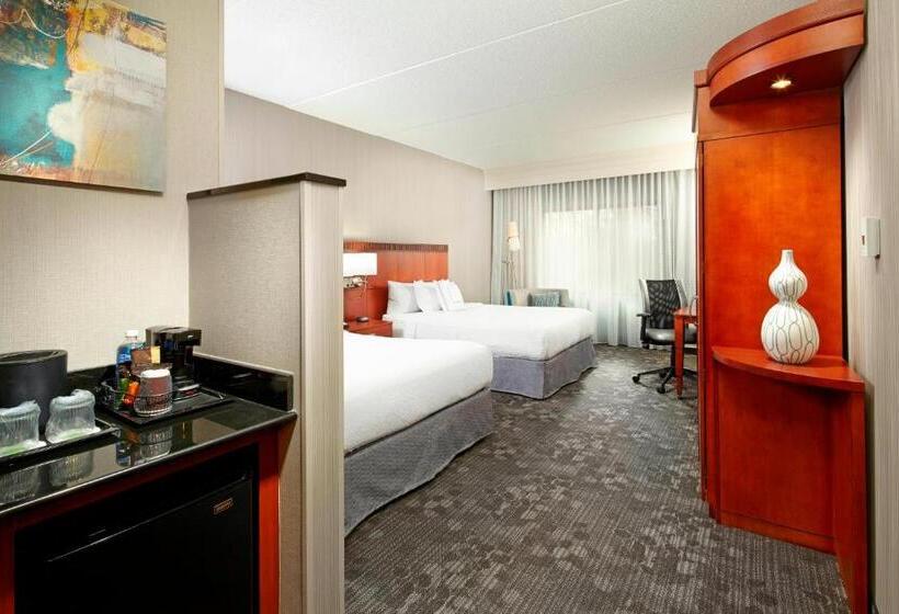 Номер Стандарт, Courtyard Pittsburgh Greensburg