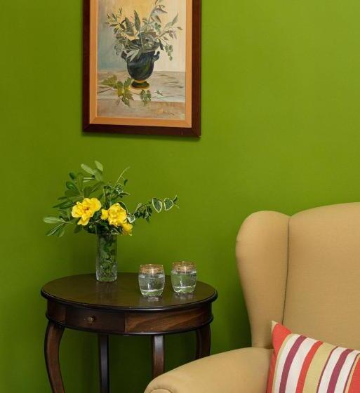 Четырехместный Номер Стандарт, Dimosthenis Traditional Guesthouse