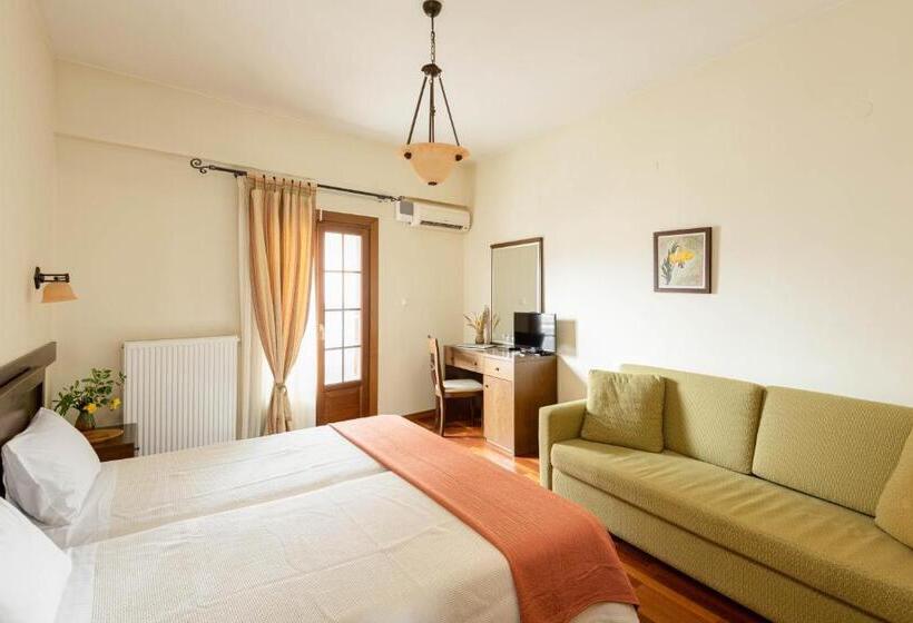 Номер Стандарт Трехместный, Dimosthenis Traditional Guesthouse