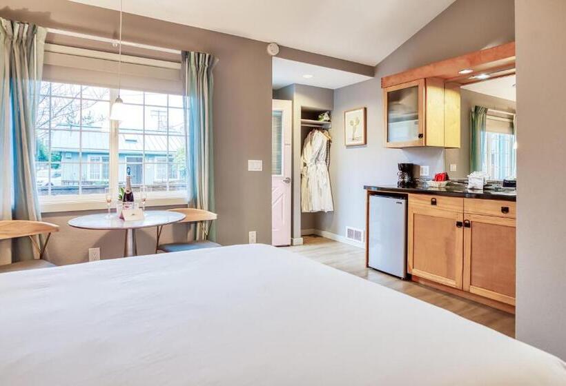 Номер Стандарт, Inn At Haystack Rock
