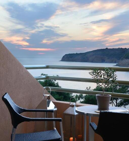 스위트, Royal Paradise Beach Resort & Spa