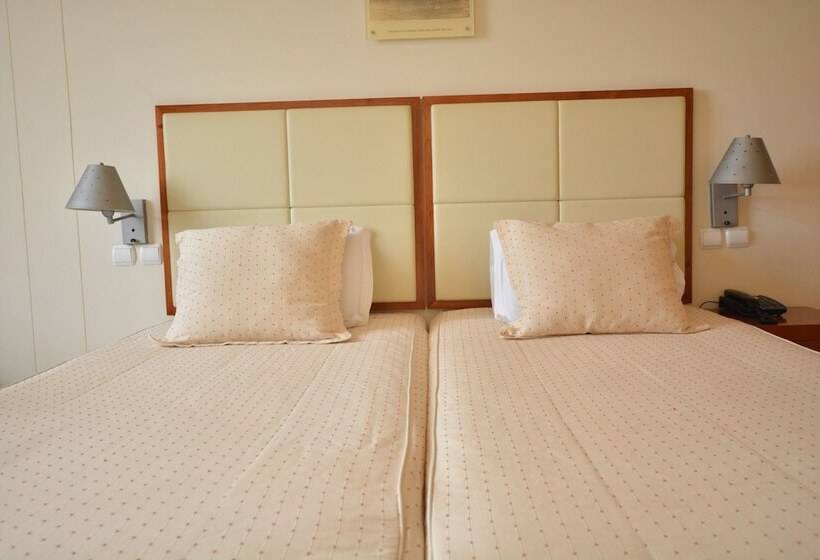 اتاق استاندارد, Loanda Hotel