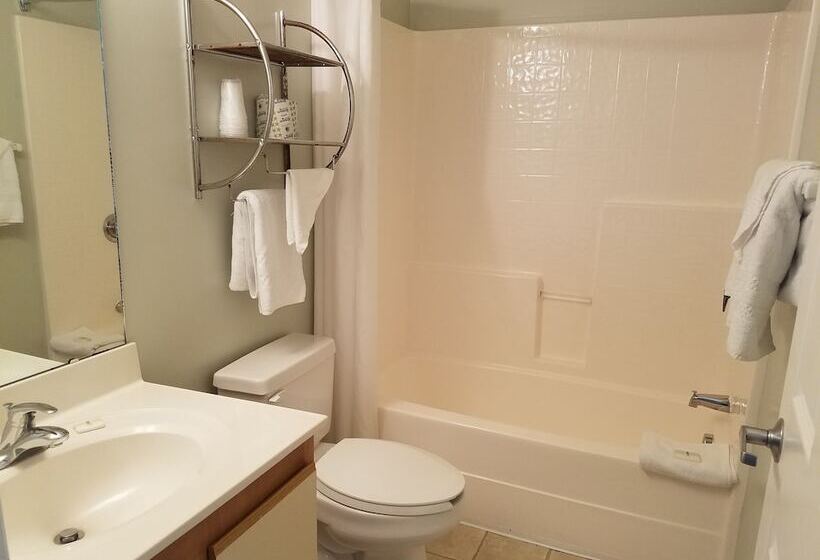 Люкс, Affordable Suites Shelby