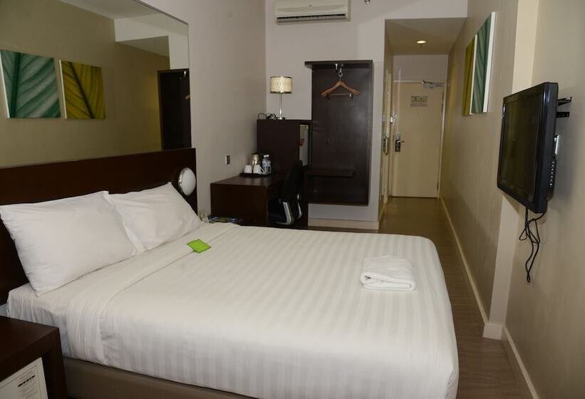 싱글 디럭스 룸, 101 Hotel Bintulu