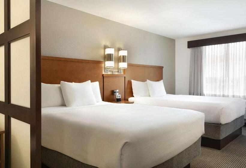 适合残疾人使用的标准间, Hyatt Place Portland Airport/cascade Station