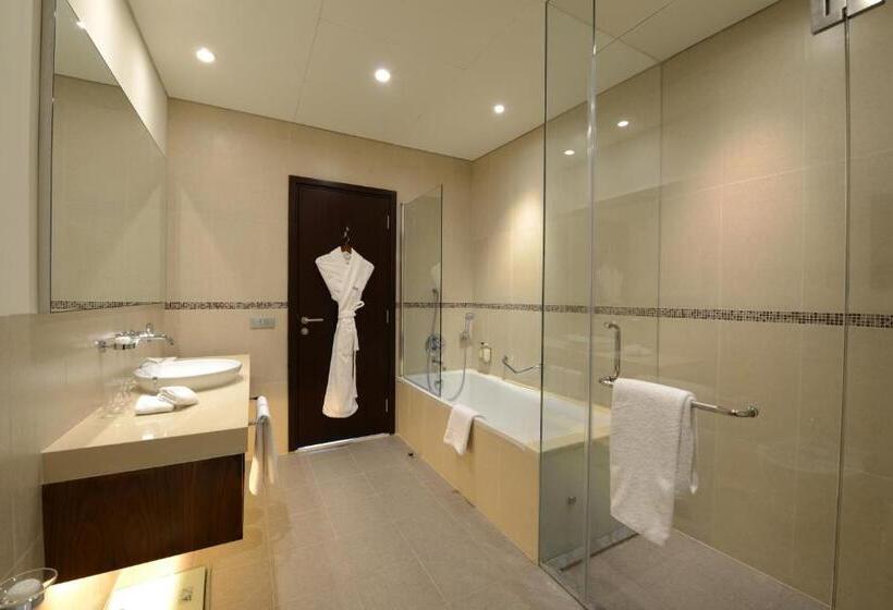 스탠다드 스튜디오, Staybridge Suites Beirut, An Ihg