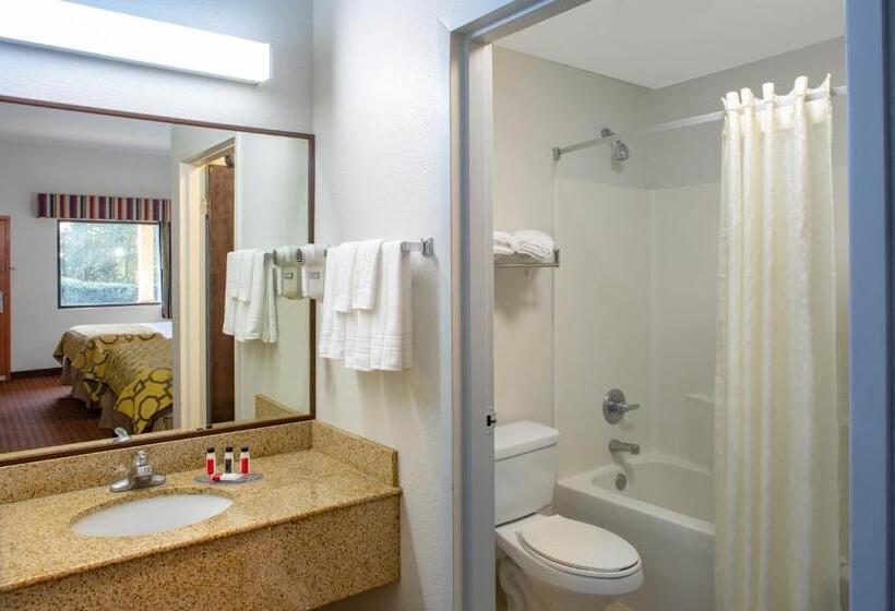 Стандартный Номер Кровать Кинг, Baymont By Wyndham Midway Tallahassee