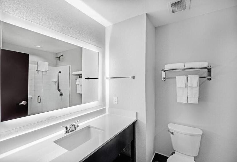 Люкс, Holiday Inn Express & Suites Austin Nw   Lakeway By Ihg