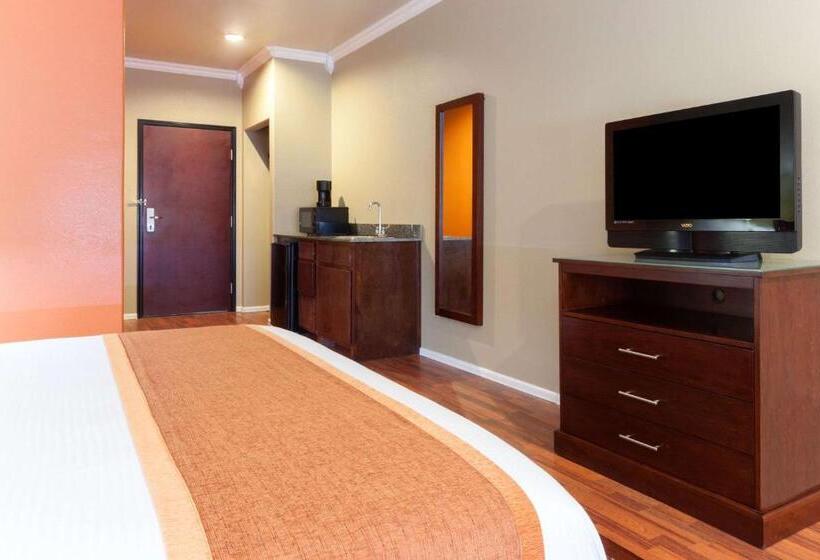 스위트 킹사이즈 침대, Lone Star Inn & Suites