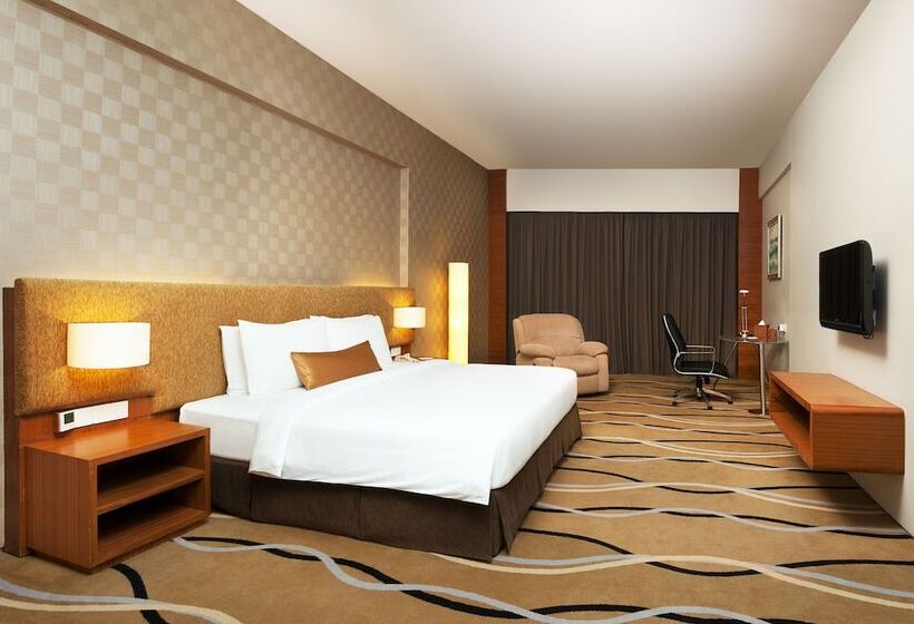اتاق لوکس با تخت بزرگ, Zenith Kuantan