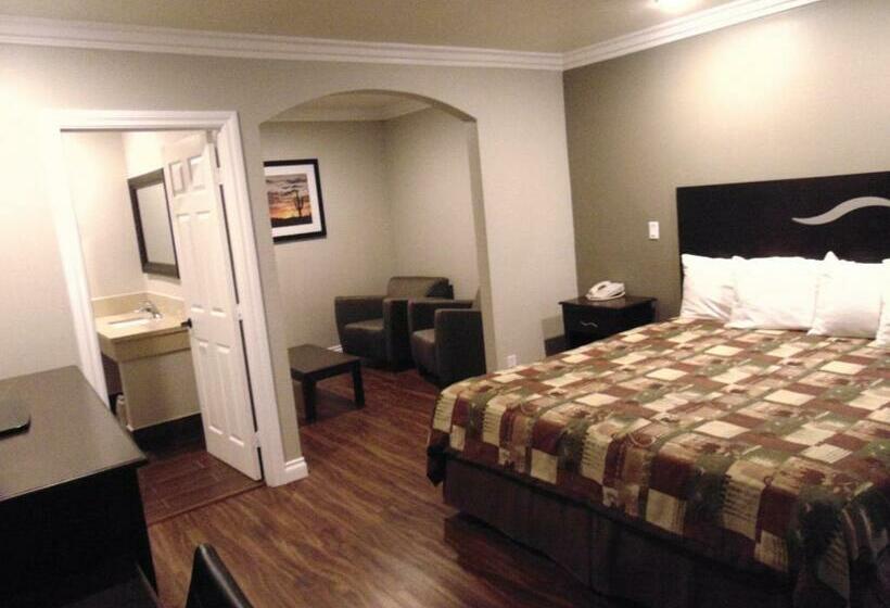 Стандартный Номер Кровать Кинг, West Coast Inn   Near Gem Theatre