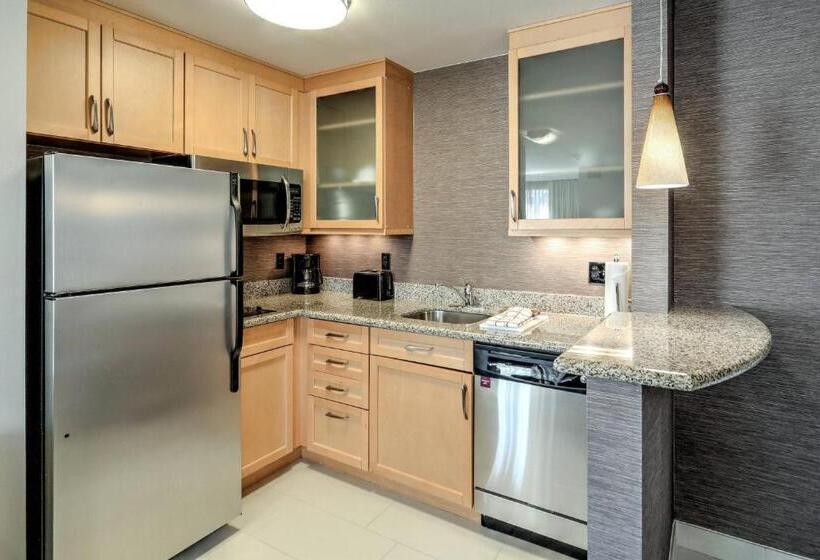 Студио Стандарт Кровать Кинг, Residence Inn By Marriott Woodbridge Edison/raritan Center