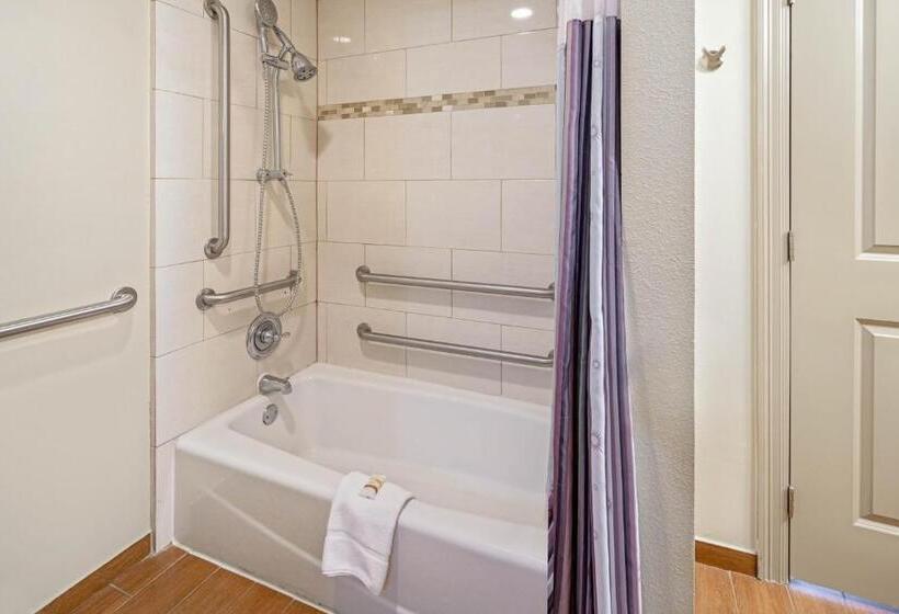 חדר סטנדרט מותאם לאדם עם מוגבלויות, La Quinta By Wyndham Gonzales La