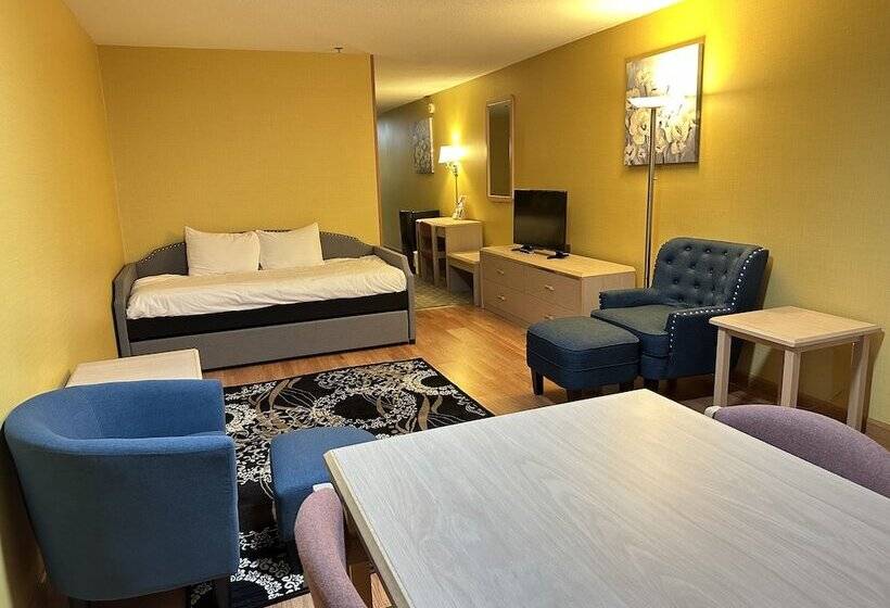 Family Suite, Timberland Inn & Suites
