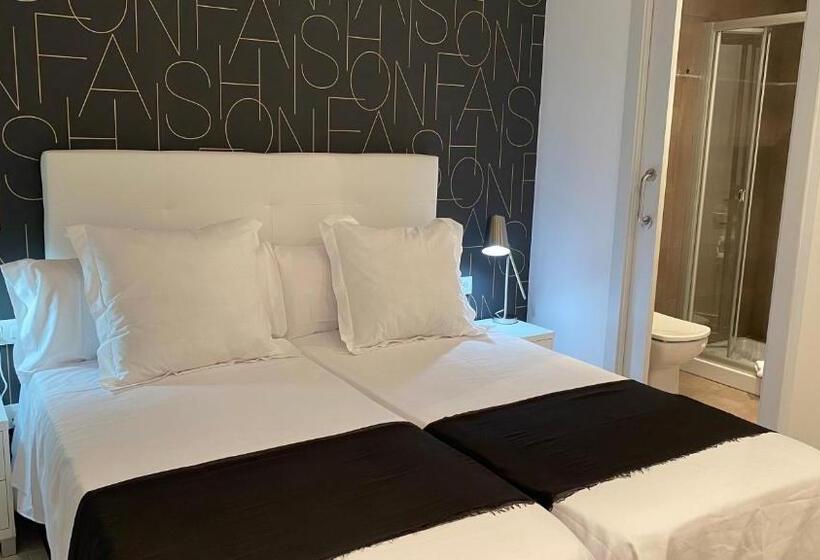 Номер Стандарт, Hostal Somnis