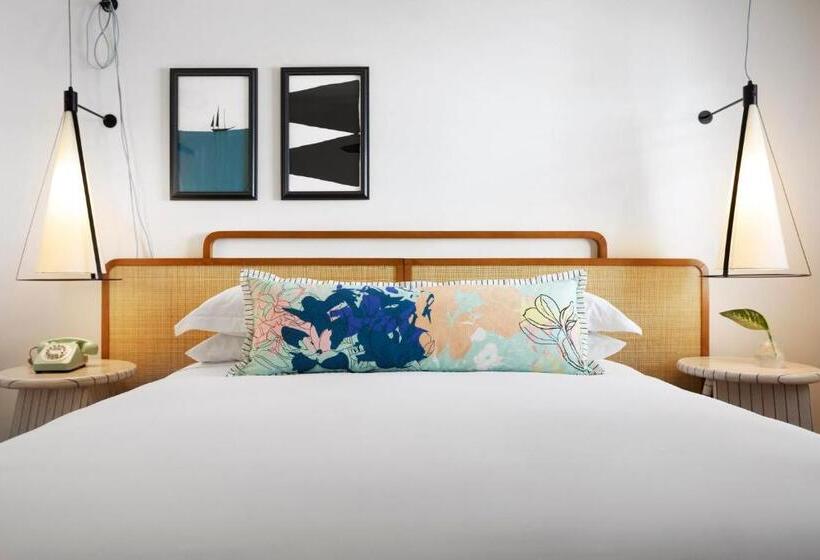 带大床的套房, Ridley House  - Key West Historic Inns