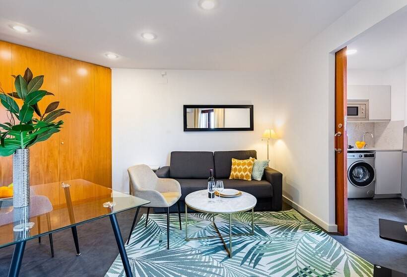 آپارتمان 1 خوابه با بالکن, Lodging Apartments City Center Eixample