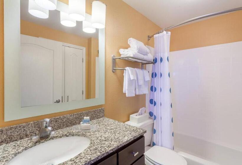 Люкс 2 Спальни, Towneplace Suites Huntsville