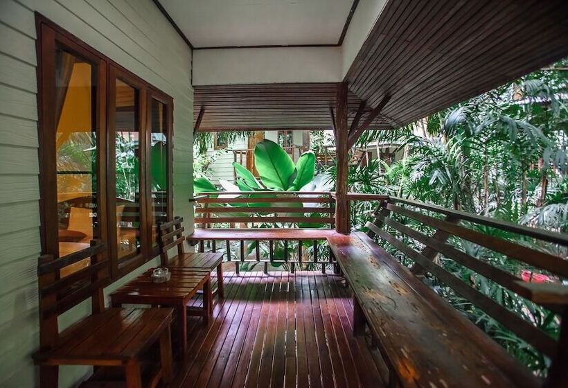 Бунгало Superior, The Vatika Resort And Spa