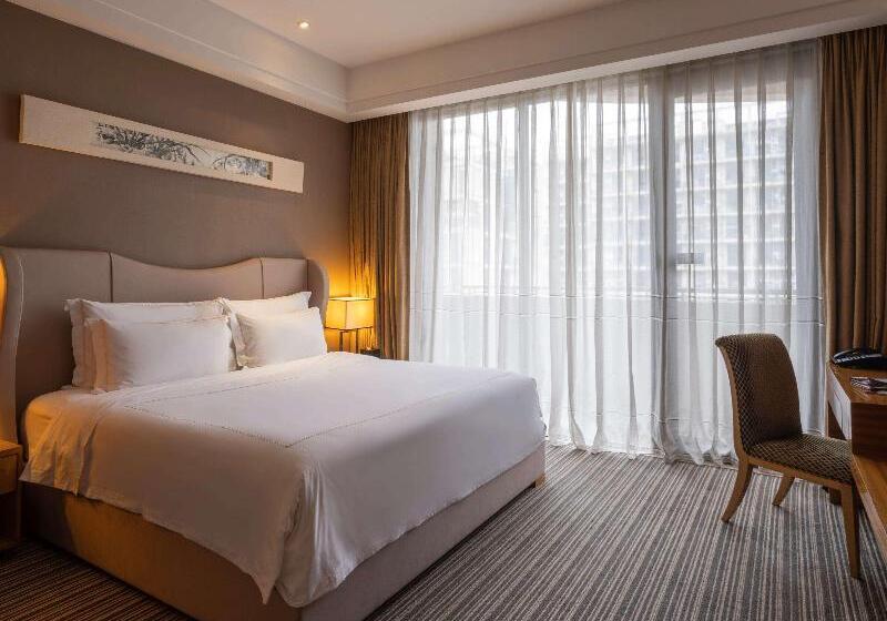 스탠다드 룸 킹사이즈 침대, Pullman Foshan Shunde