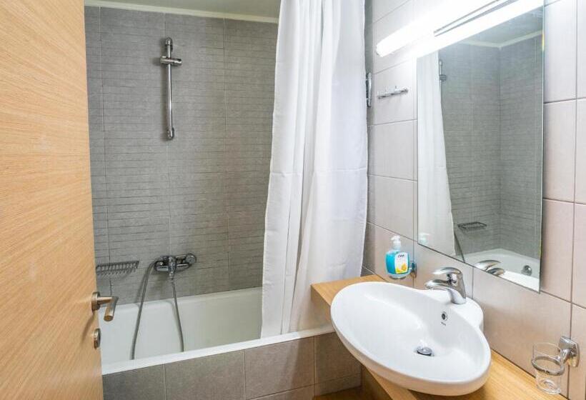 آپارتمان 1 خوابه, Athina Beach Hotel