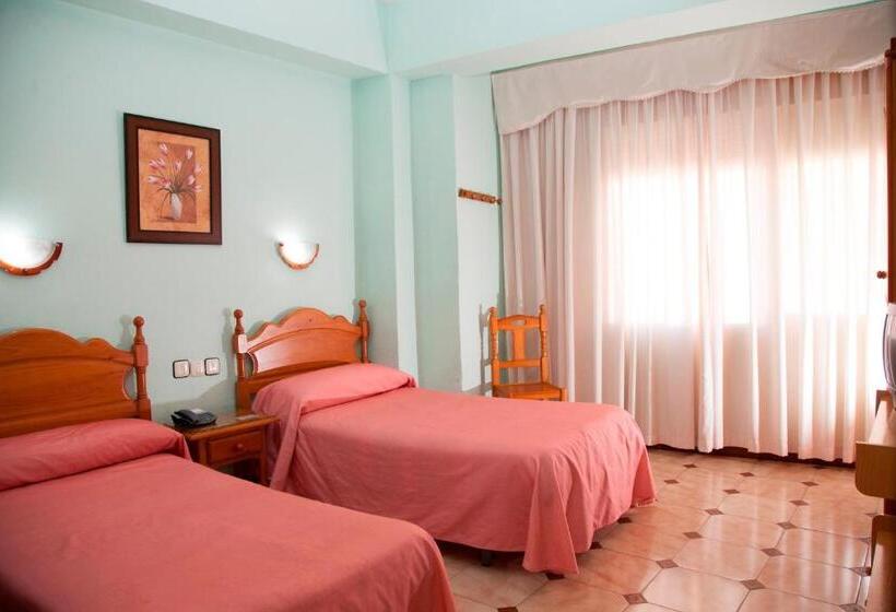 Standard-huone, Hostal Paris