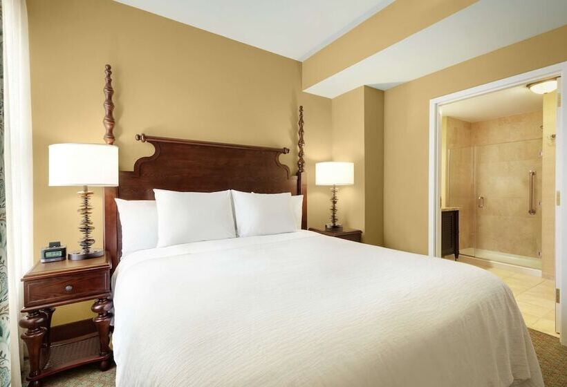 סוויטה מותאמת לאדם עם מוגבלויות, Embassy Suites By Hilton Savannah Historic District
