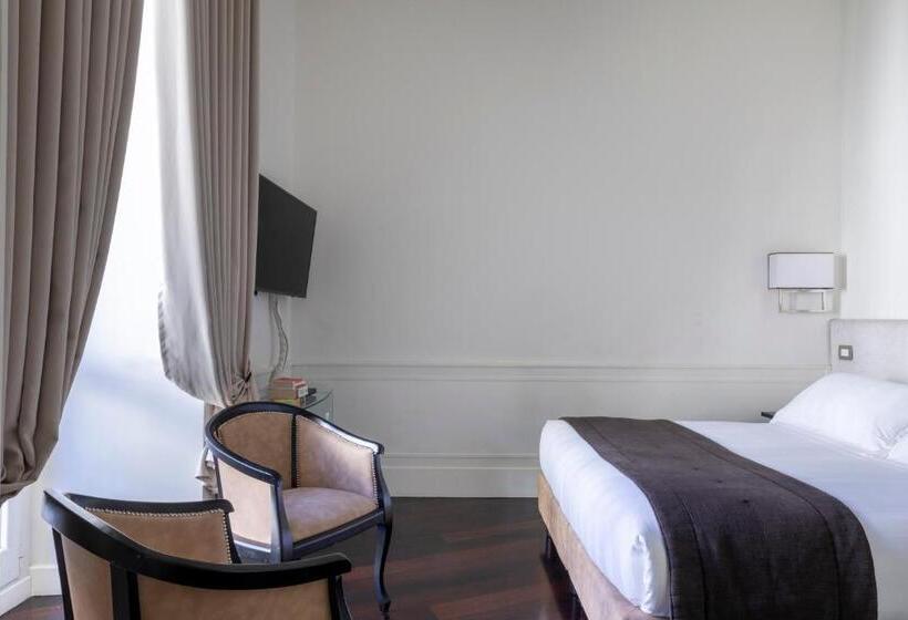 Junior Suite con Balcone, Scalinata Di Spagna