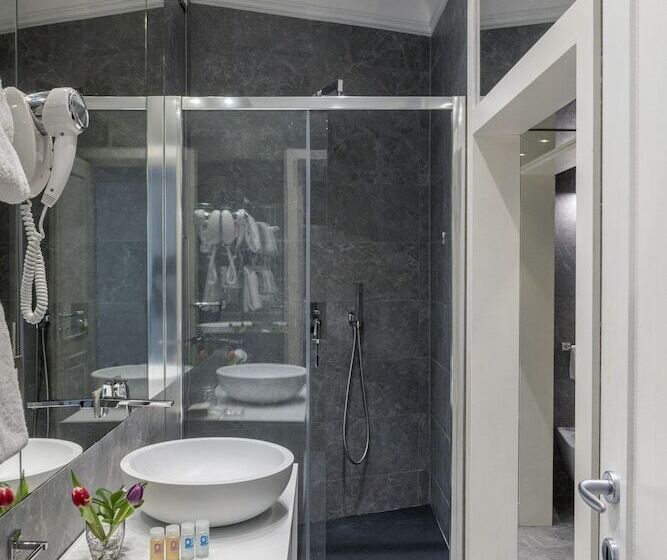 Junior Suite con Balcone, Scalinata Di Spagna
