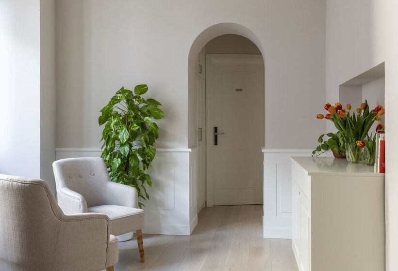 Suite Junior, Scalinata Di Spagna