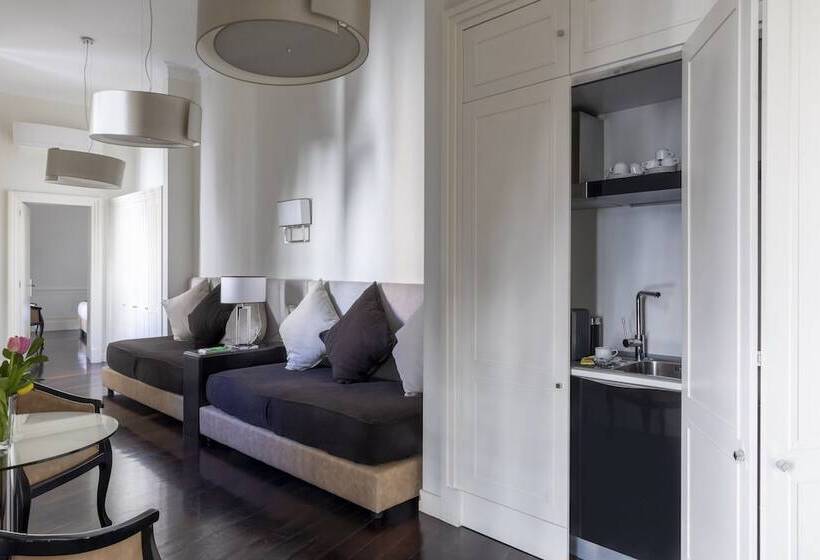 Junior Suite con Balcone, Scalinata Di Spagna