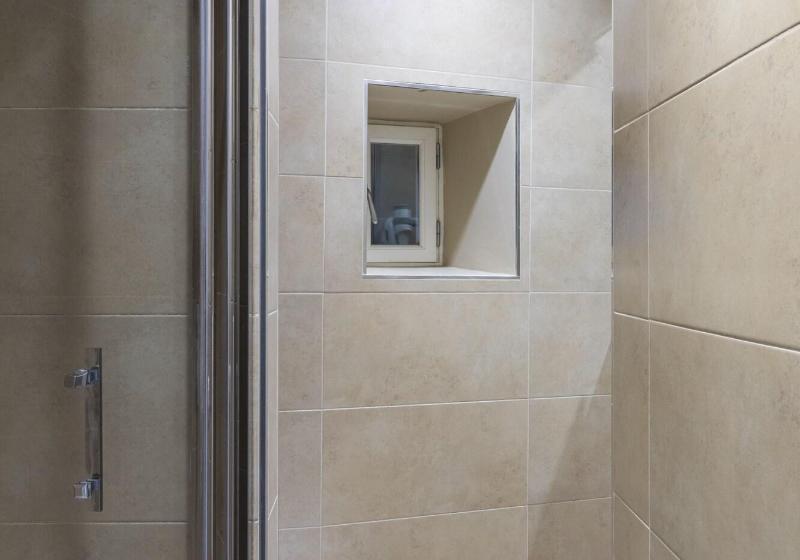 Camera Standard, Scalinata Di Spagna