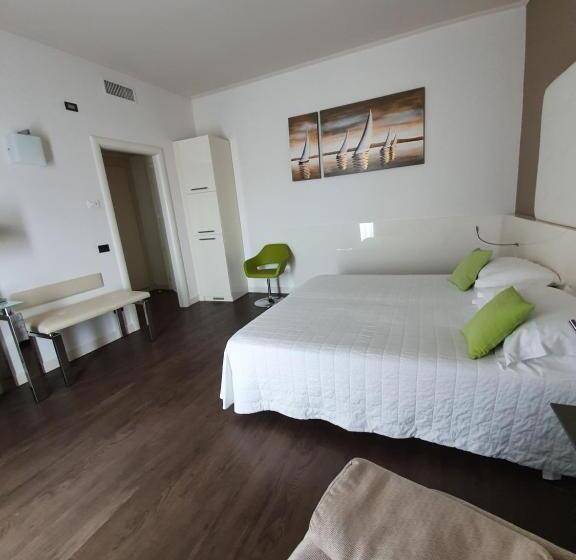اتاق راحتی, Desenzano