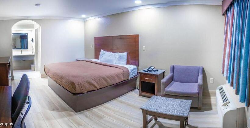 Номер Стандарт Кровать Кинг Адаптированный для Инвалидов, Americas Best Value Inn I 45 / Loop 610