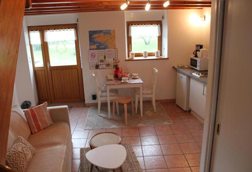 Номер Стандарт Трехместный, Gîtes Chez L Habitant La Touche D En Bas