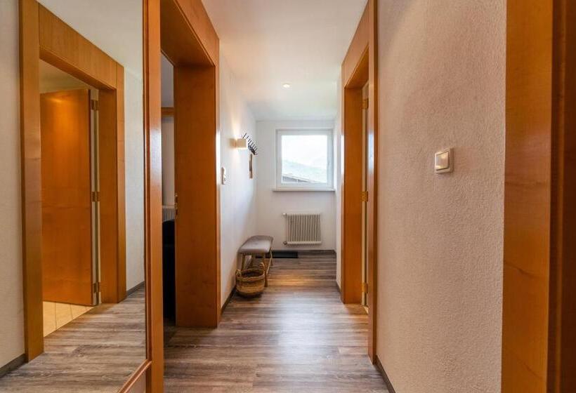 סוויטה עם מרפסת, Boutique Hotel Olympia
