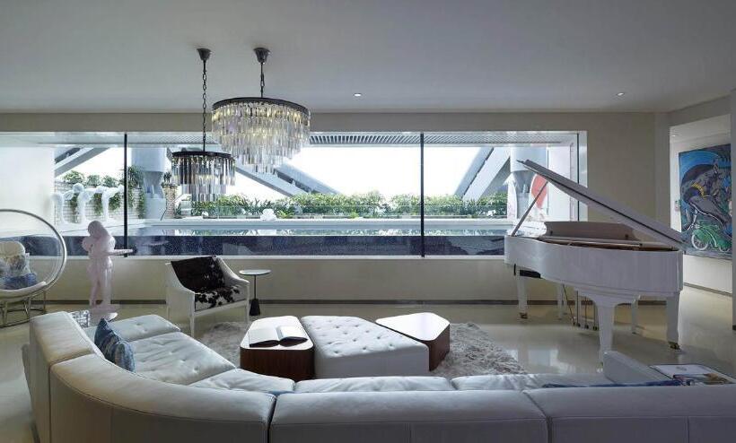 سوییت, Eclat Beijing